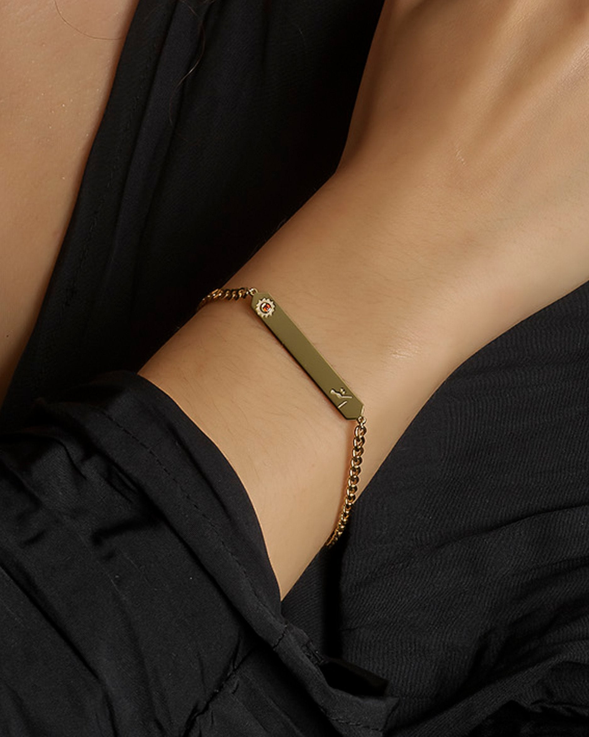 Custom Calligraphy & Personalized Bracelets
